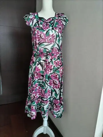 라피카 원피스 새상품급