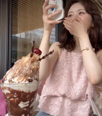 새상품급 ZARA 벌룬 쉐이프 상의 자라 치바 유카 미카미 유리가 착용