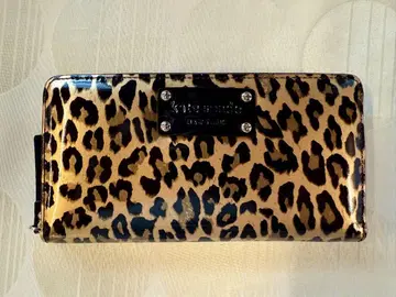 Kate Spade 케이트 스페이드 레오파드 무늬 장지갑