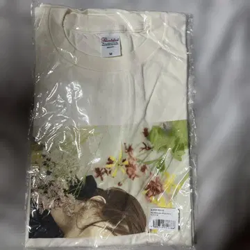 와타나베 리사 공식 스토어 티셔츠