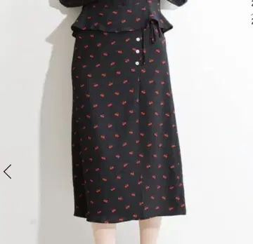 완판템 IENA ROUJE Cherry GLORIA 체리 랩스커트