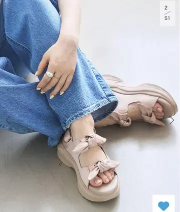 루타론 리본 스니커즈 밑창 샌들 M