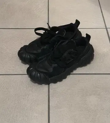오니츠카타이거 덴티그레 LS