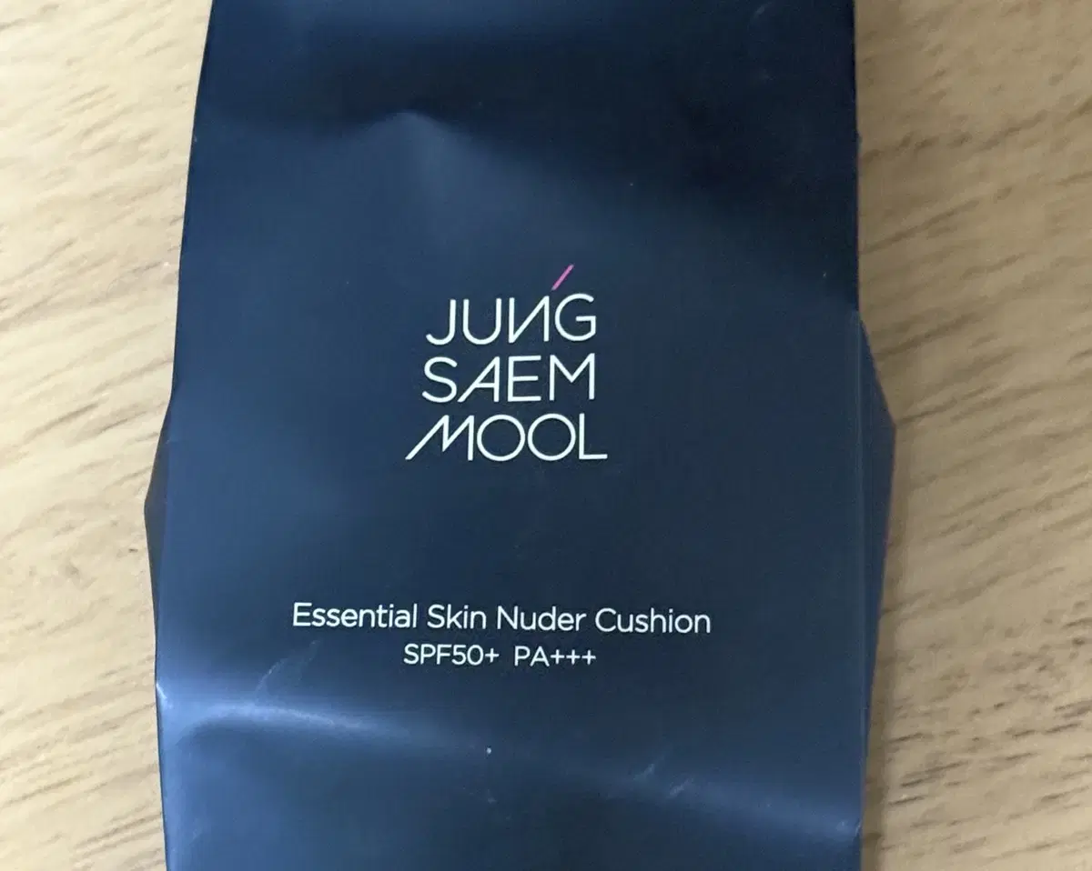 Jungsaemmool Essential Skin Nuder Cushion Fair Light Refill