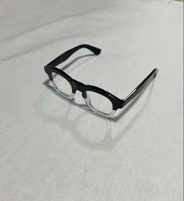 50년대풍 빈티지 아이웨어