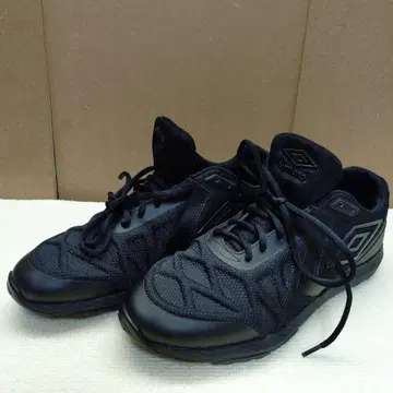 Umbro 신발 블랙