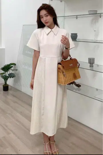 벌스데이 바쉬 CLASSICAL MONA DRESS 원피스