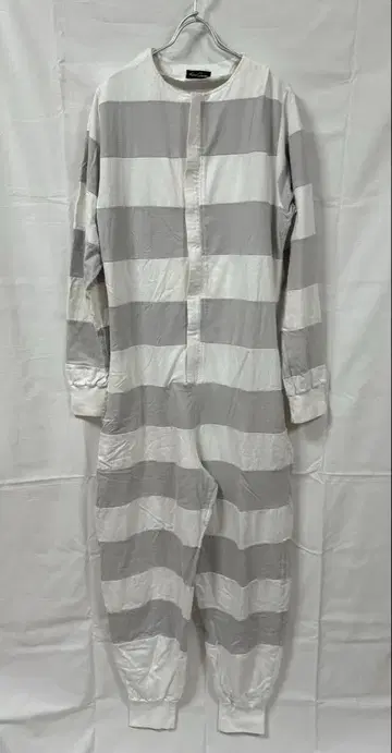 KIM JONES 킴 존스 보더 올인원 레어