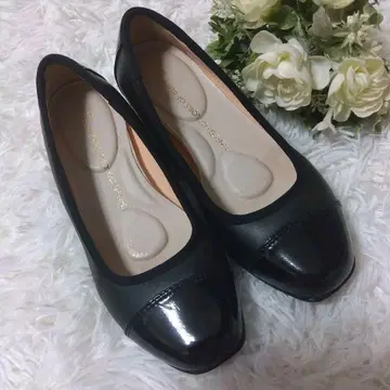 베네통 펌프스 로우 힐 포멀 블랙 인조 가죽 22