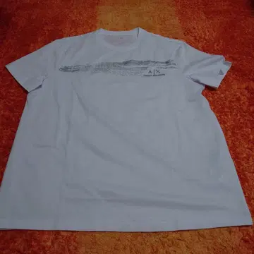 Armani Exchange 화이트 티셔츠 M