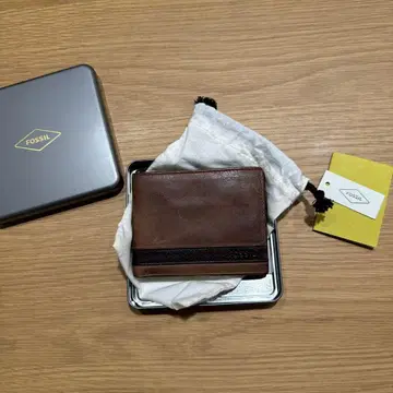미사용 익명 배송 FOSSIL 접이식 지갑 가죽