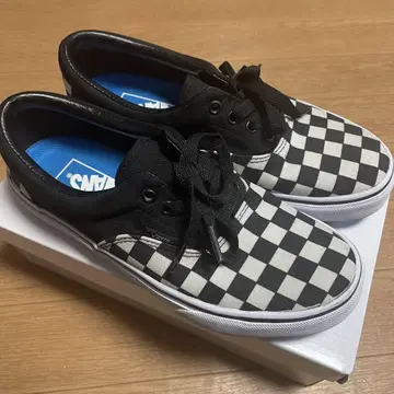 Vans 체커 패턴 스니커즈 6 (US)