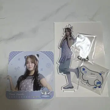 이기나리 도호쿠산 하즈키 유이나 아크릴 스탠드