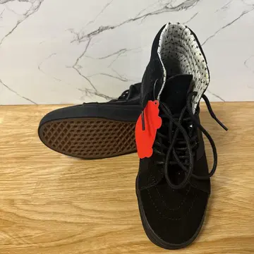 미사용 새상품 반스 SK8-Hi Reissue 블랙 27cm