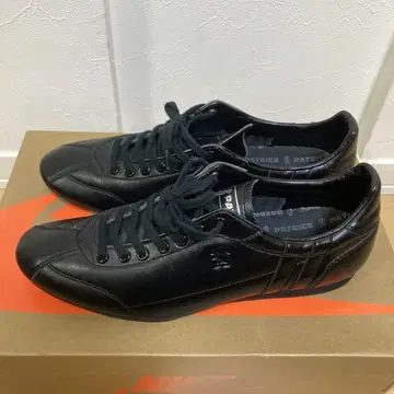 PATRICK 블랙스 스니커즈