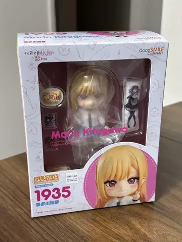넨도로이드 그 옷 갈아입기 인형은 사랑에 빠진다 키타가와 카이무