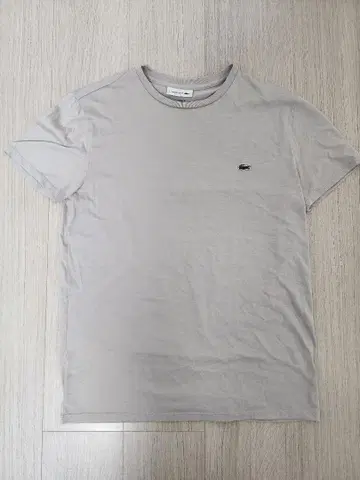 Lacoste 티셔츠