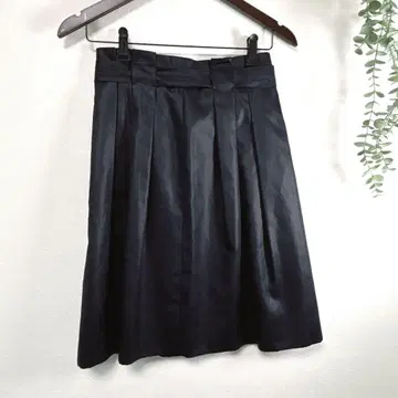 내추럴 뷰티 스커트 리본 블랙 심플 무지 여성용