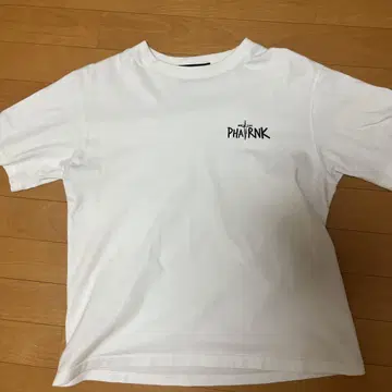 PHATRNK 화이트 티셔츠