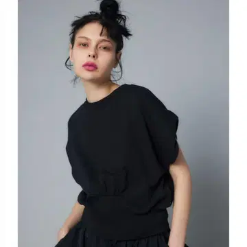 HeRIN.CYE 헤린 도트 사이 Box cut vest 블랙