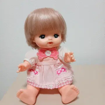 멜짱 인형 핑크 드레스