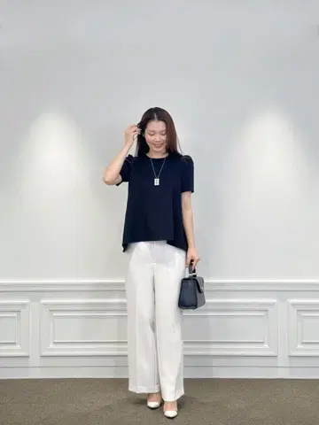 아베닐 에투알 턱 퍼프 슬리브 티셔츠 32