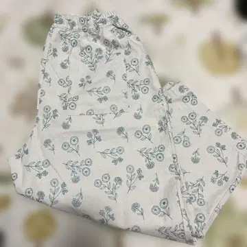 사만사 모스모스 자수 팬츠
