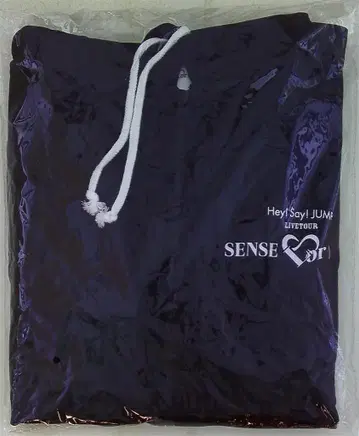 Hey! Say! JUMP 18년 SENSE or LOVE 후드티