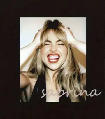 사브리나 카펜터 티셔츠 Sabrina Carpenter