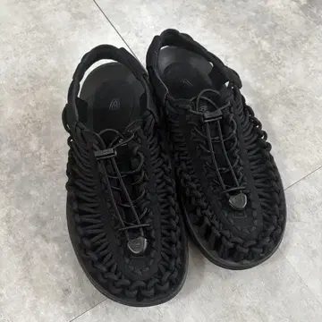 새상품급 KEEN UNEEK ASTORIA 킨 유니크 23.0cm