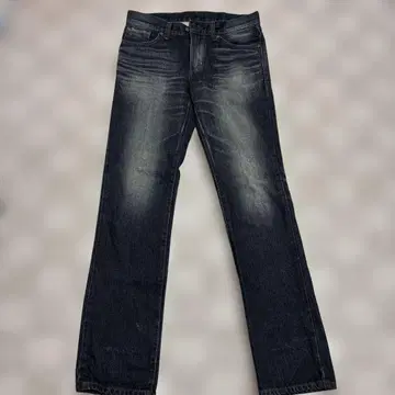 Edwin 스트레이트 데님 EZ502