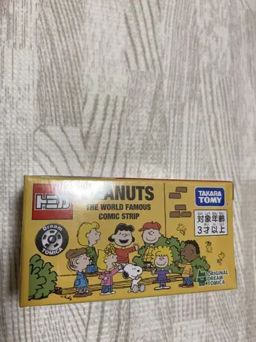 스누피 타운 토미카 PEANUTS 탄생 75주년 기념 SCHOOL BUS