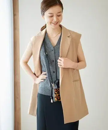 이에나 더블 브레스트 베스트 베이지