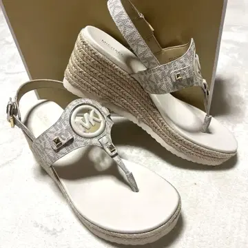 마이클코어스 플립플랍 미사용품 25.5cm