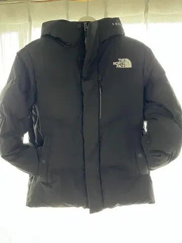 THE NORTH FACE 블랙 다운 자켓
