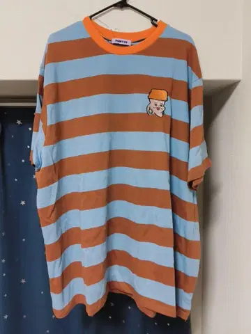 PUNYUS 스트라이프 티셔츠