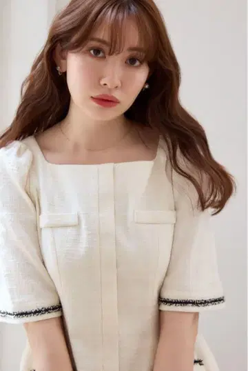 캐널 트위드 미니 드레스