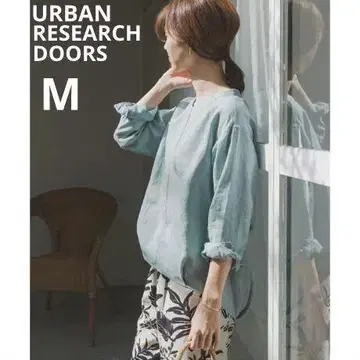 24SS 어반 리서치 도어스 린넨 백 턱 풀오버 블라우스