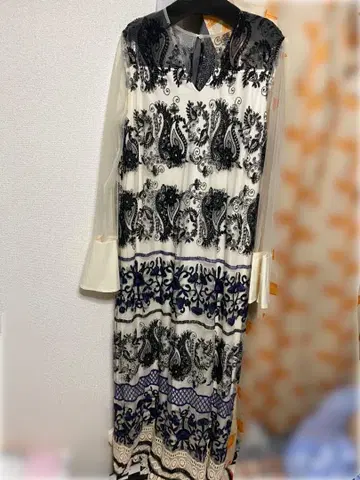 아메리빈티지 PAISLEY EMBROIDERY DRESS M 사이즈