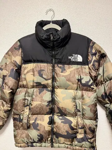 THE NORTH FACE 카모플라쥬 다운 자켓