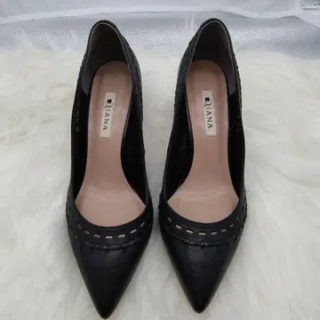 컨디션 최상] 다이애나 블랙 하이힐 24.5cm