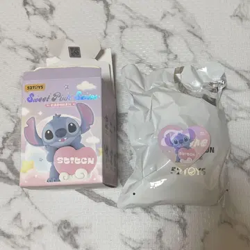 스티치 52toys sweet pink series