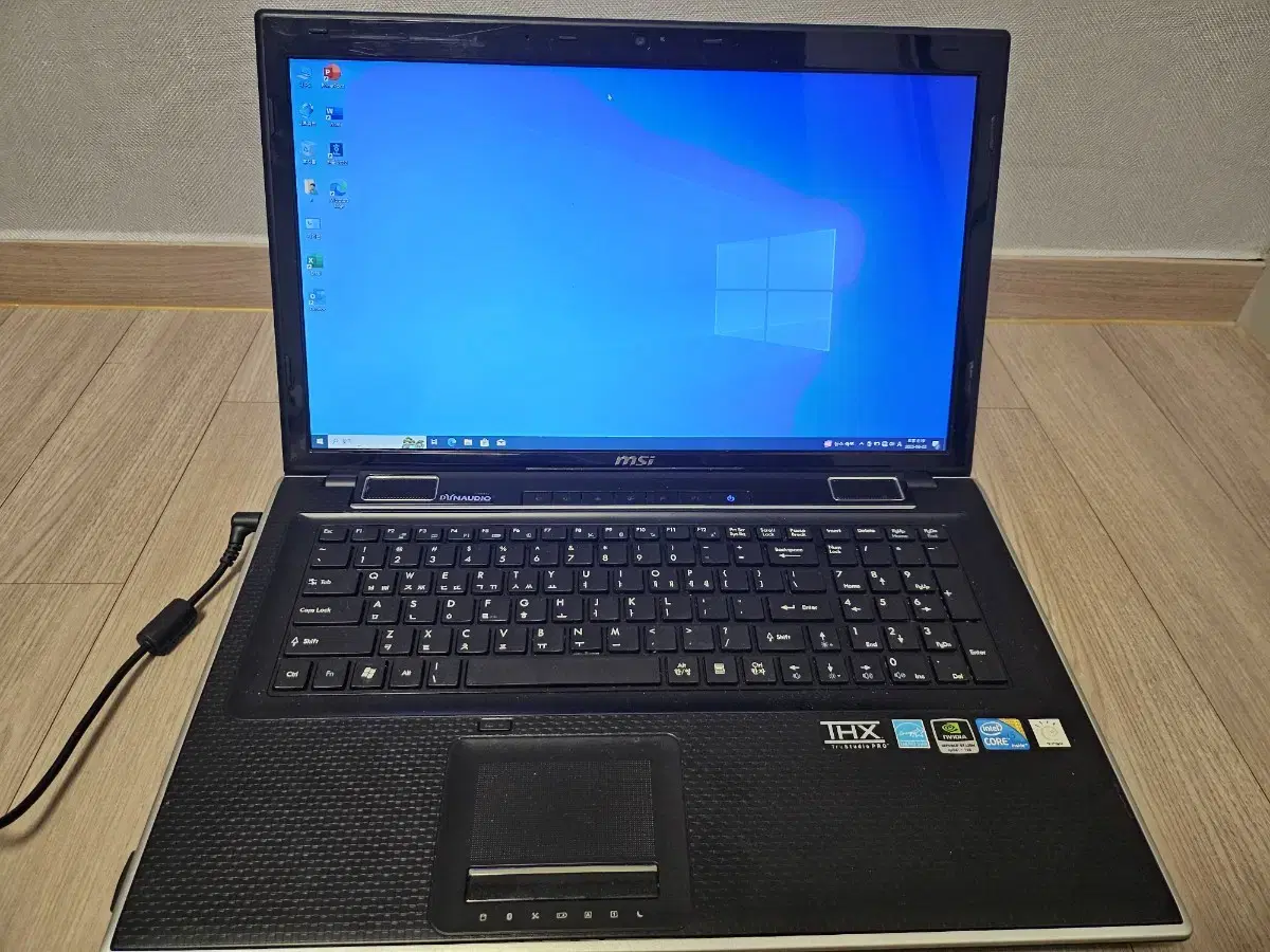 MSI Laptop 1751 17-inch i5