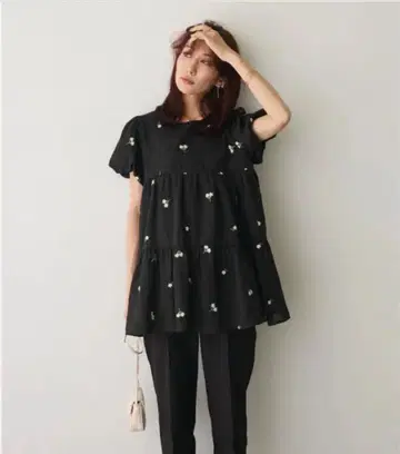 미니 플라워 자수 퍼프 튜닉 안미누 도노반 러그 문 마음에 드는 대로