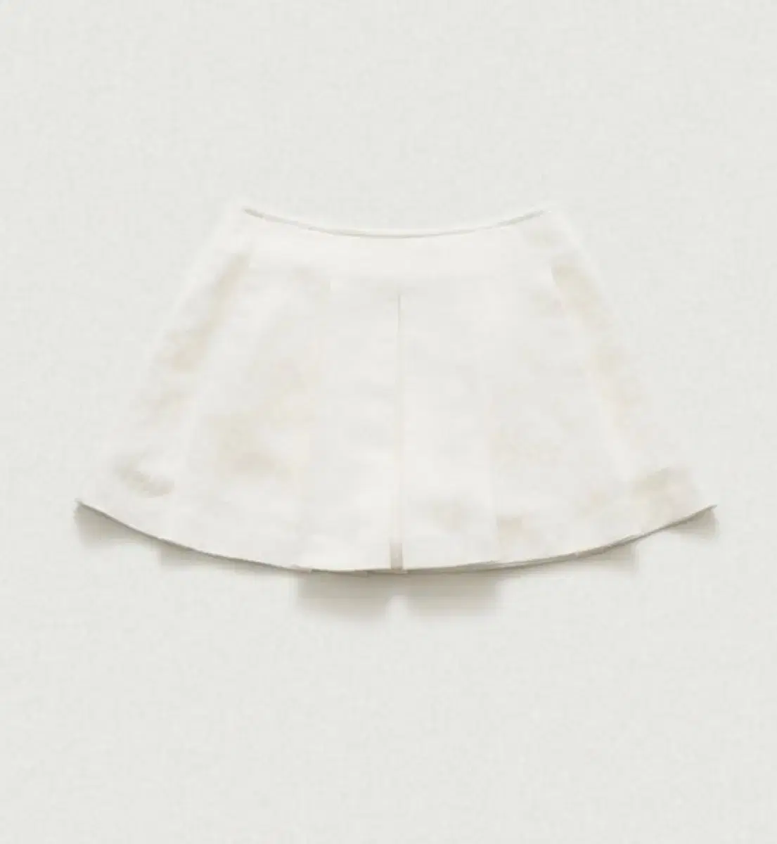 The Barnnet White Blair Pleated Skirt