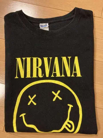NIRVANA 닐바나 스마일 티셔츠 L