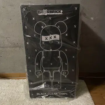베어브릭 GOD SELECTION XXX BLACK 1000%