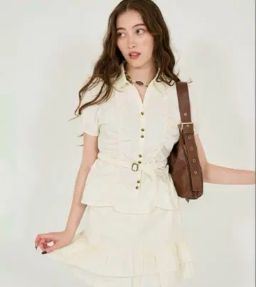 TINA: JOJUN 스키퍼 칼라 반팔 블라우스