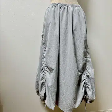자라 그레이 미디 기장 롱 스커트 벌룬 코쿤 플레어 조임 변형