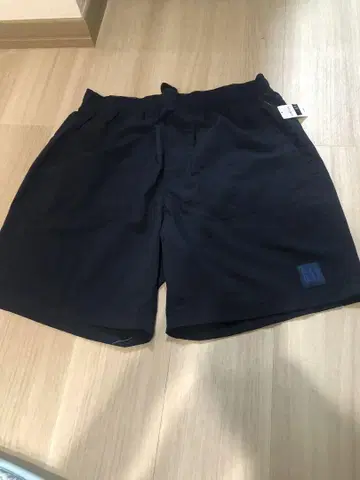 GAP 네이비 숏 팬츠 M